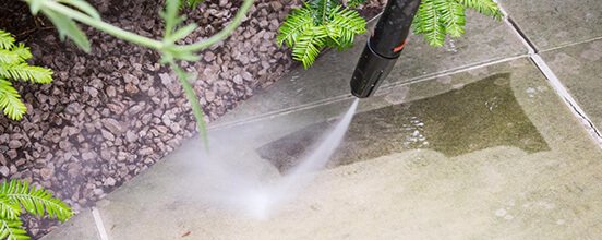Pressure cleaning in Melbourne by Fantastic Gardeners